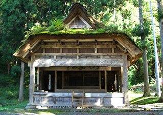 大桃の舞台（国指定有形民俗文化財）